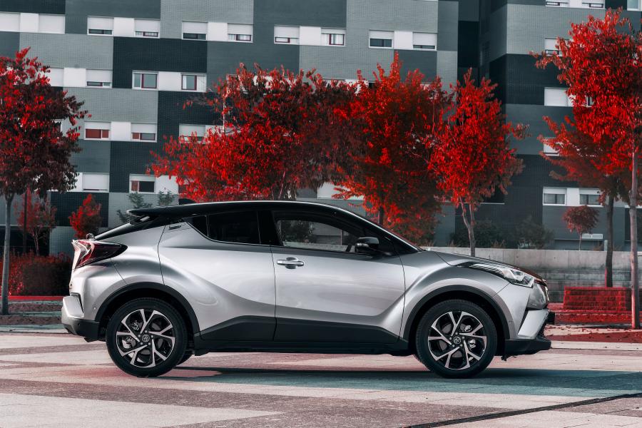  Toyota C-HR 2016 года  (WW) (фото 53 из 53)